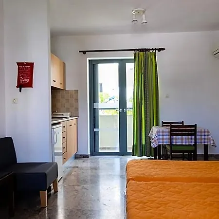 Esperides Hotel 2*